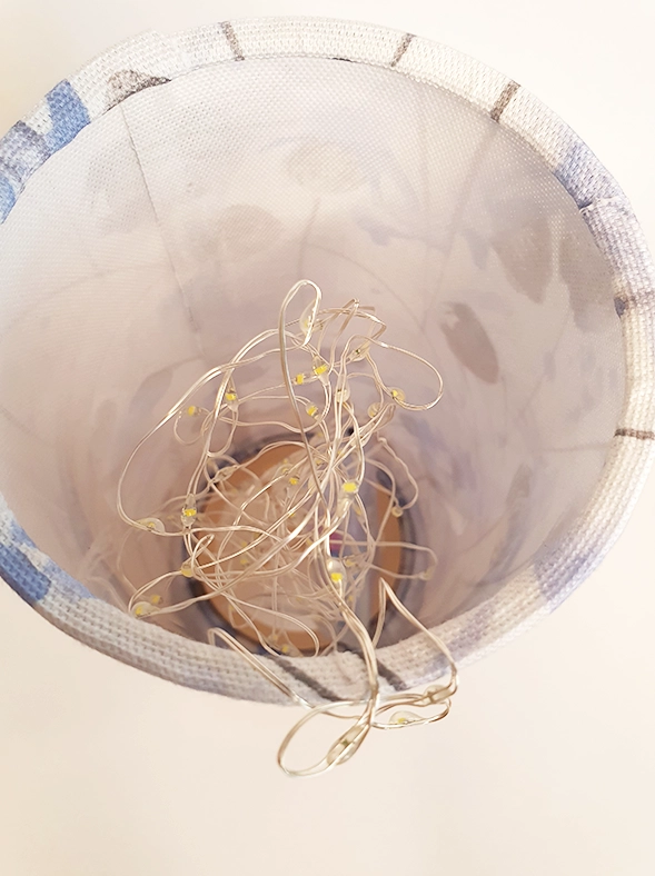 Debespļava (noskaņas lampa, bēša pamatne) - Image 4