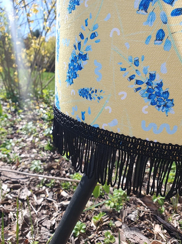 Klusais dzeltenais (abažūrs ar skarām D 30 cm) - Image 5